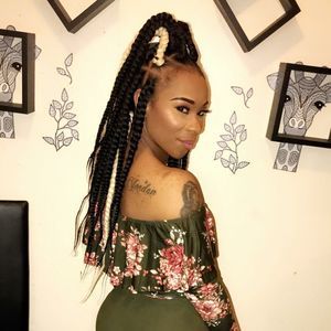 Meet your Posher, Isabella